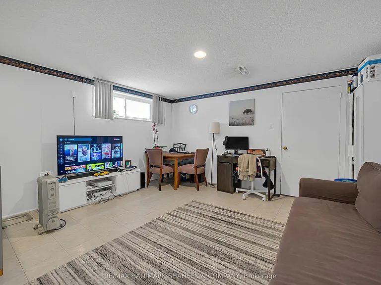 386 Ellerslie Ave #BSMNT A — Photo 6