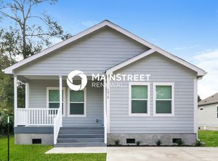 7918 Record St, Houston, TX 77028