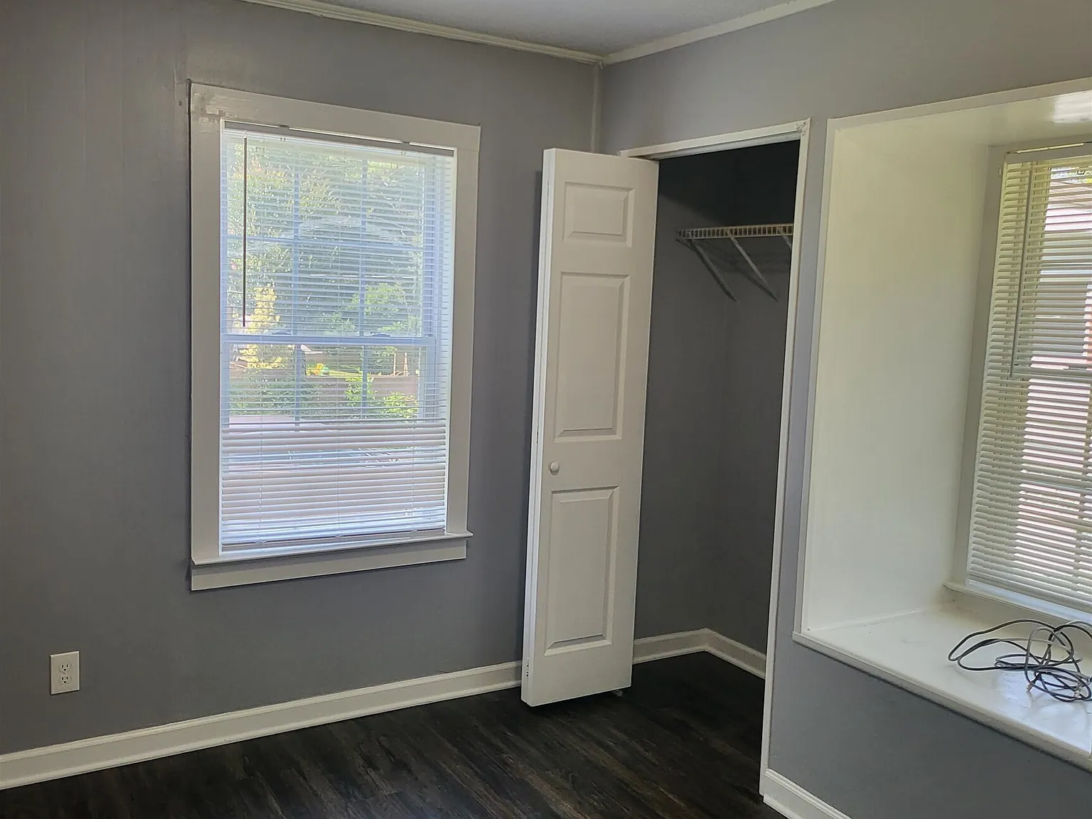 3 bed, 1.0 bath, 1220 sqft, $1,575 — Photo 4