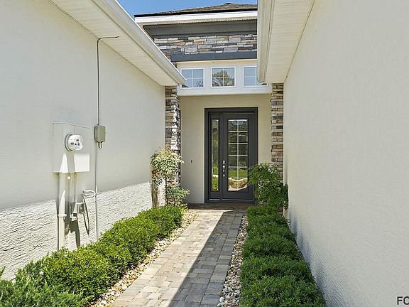 2nd image of 726 Aldenham Ln