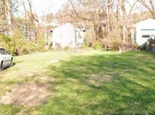 6916 S Benton Ave, Kansas City, MO 64132