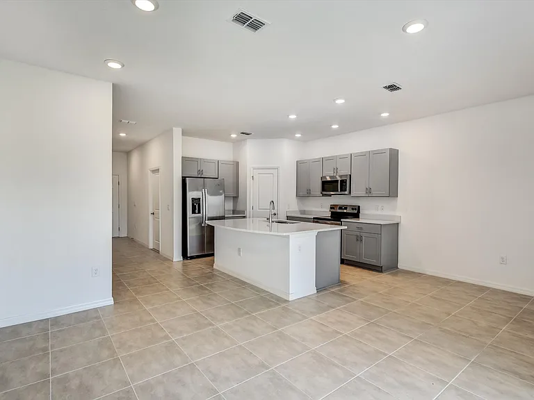 1325 Anchor Bend Way — Photo 3