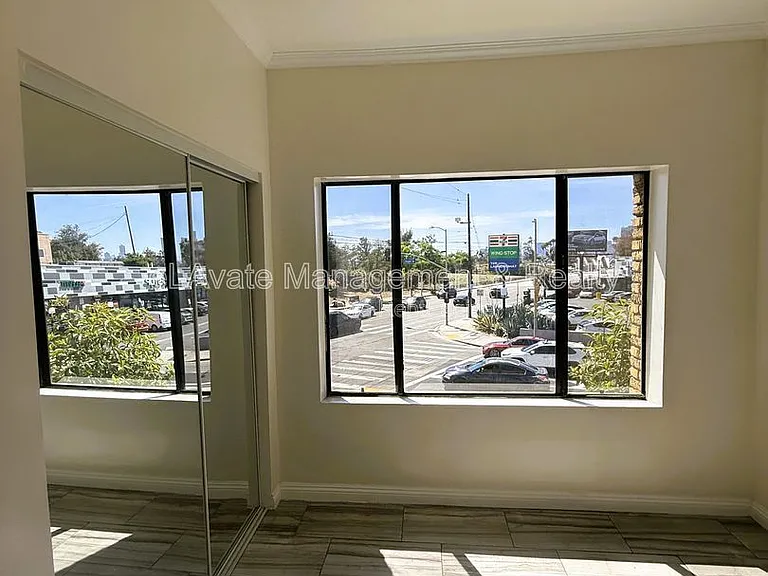 2195 Whittier Blvd #100 — Photo 20