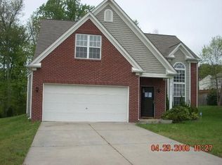 3932 Lake Meadow Dr, Jamestown, NC 27282
