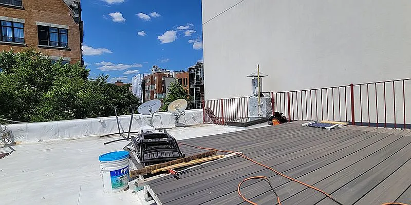 236 Richardson St photo 1