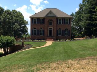 349 Running Deer Rd, Cornelia, GA 30531