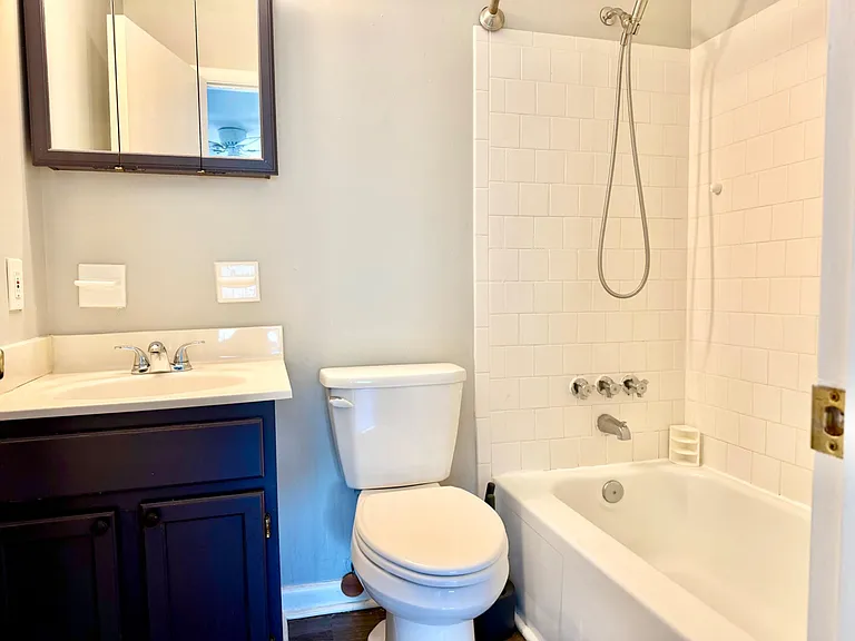 140 Royal Oak Dr #I — Photo 16