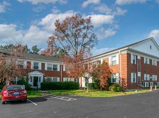 3733 Hillsboro Rd #5, Louisville, KY 40207