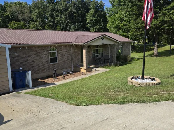 1551 Christian Church Rd, Brandenburg, KY 40108