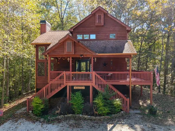 1130 Marie Dr, Talking Rock, GA 30175