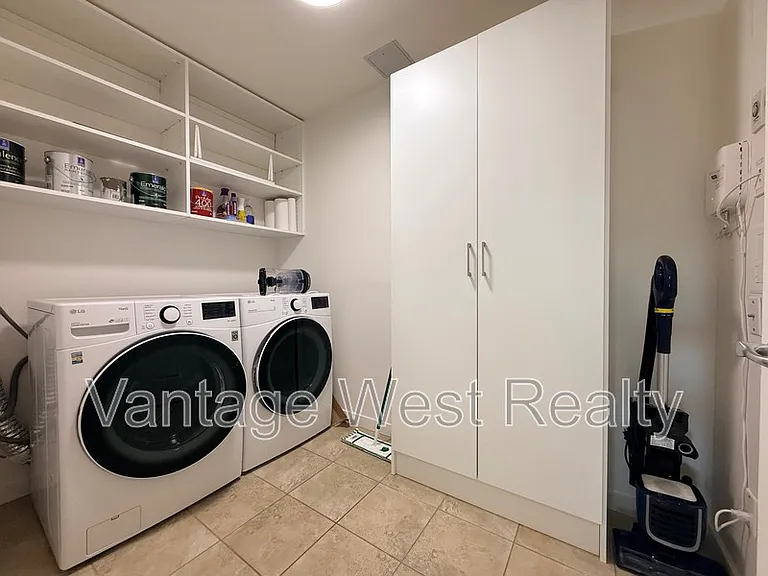 1957 Kane Rd #205 — Photo 11