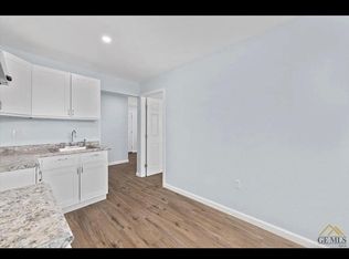 3311 Mesa Dr, Bakersfield, CA 93306