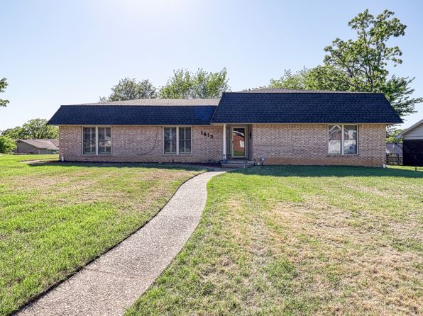 1813 Mockingbird Ln, McAlester, OK 74501