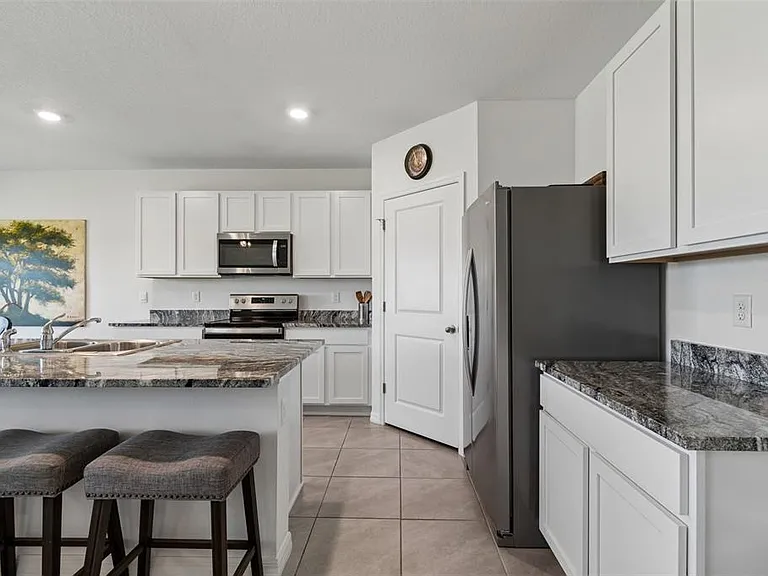 3406 Grassy Knoll Ct — Photo 18