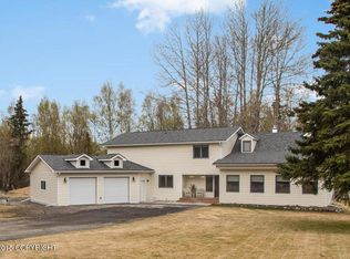 14540 Loc Loman Ln, Anchorage, AK 99516