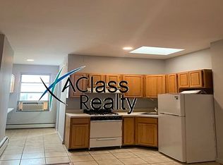 30-71 Steinway St FRONT 2, Astoria, NY 11103