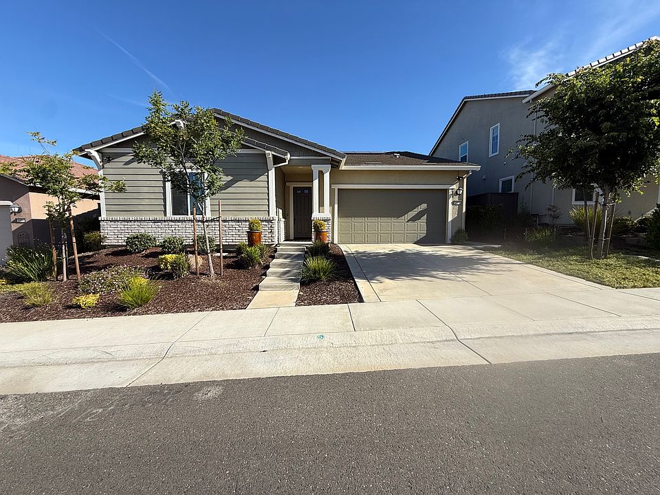 1st image of 4928 Gold Rush Dr