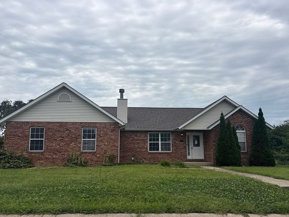 1st image of 935 Clemson Ave