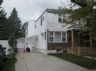 5840 229th St #2, Oakland Gardens, NY 11364