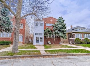 2512 Grove St, Blue Island, IL 60406