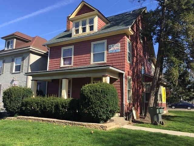 1st image of 124 E Norwich Ave #124