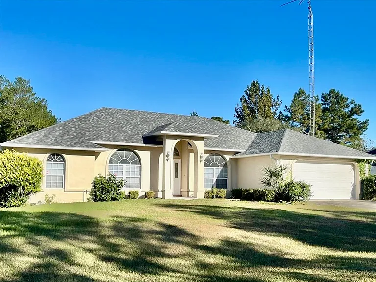 16560 SW 46th Cir — Photo 39
