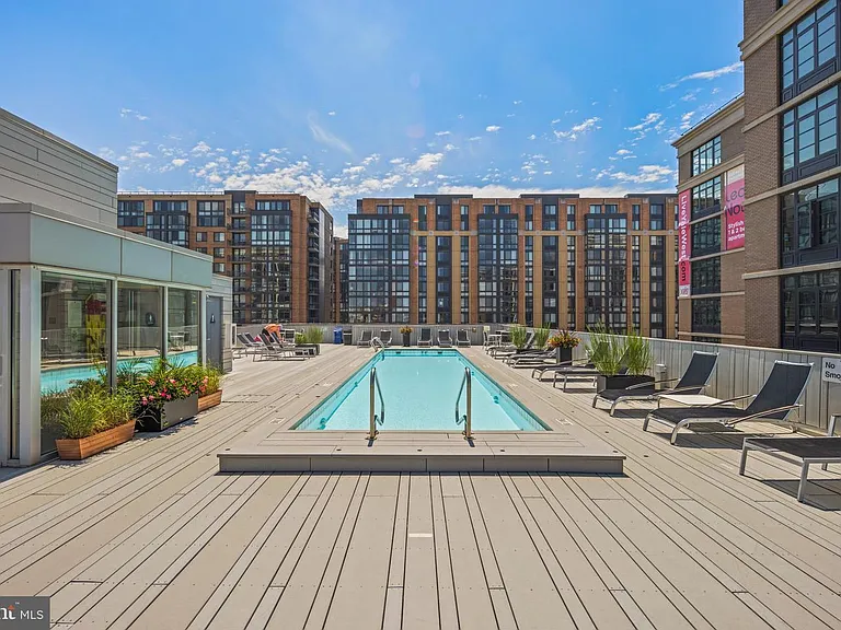 437 New York Ave NW #Y21 — Photo 30