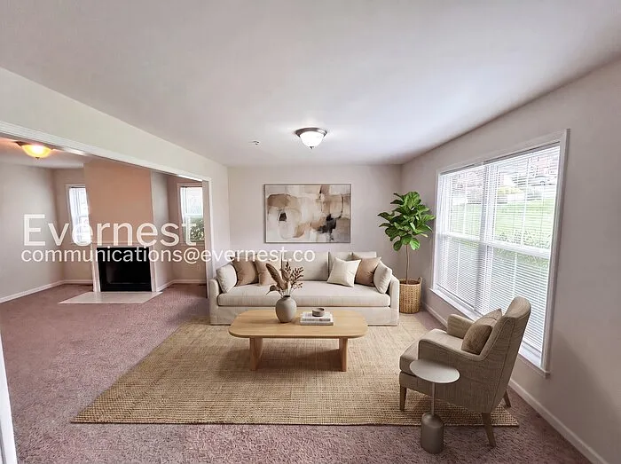 701 Vineland Ct — Photo 2