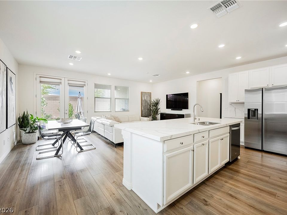 1st image of 10145 Blue Cereus St
