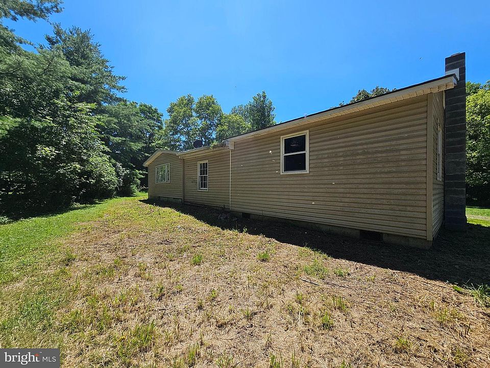 1st image of 348 Thompson Hollow Rd