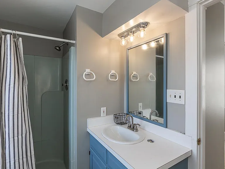 Master bathroom, updated with new finishes, and tons of storage!
