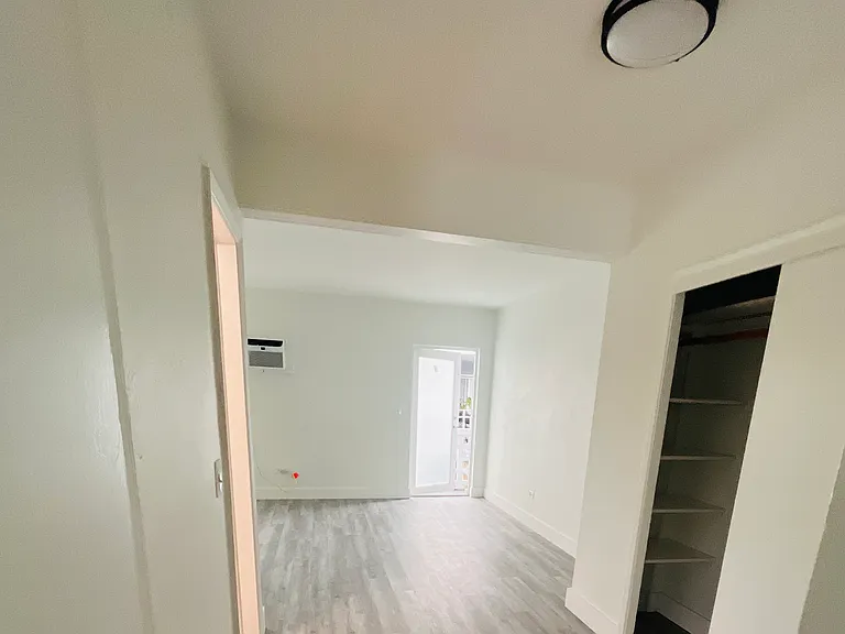2045 Calais Dr #8 — Photo 18