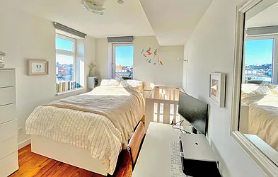 Rented by Level Group