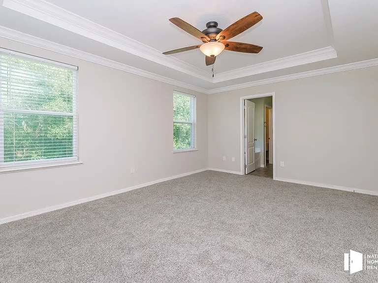 6249 Hancock Ave — Photo 7