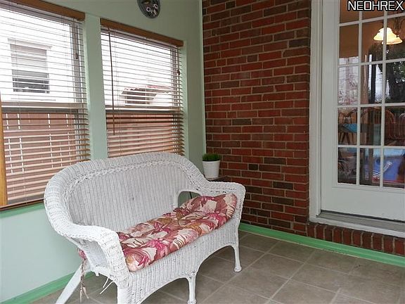 2nd image of 4914 Tuxedo Ave