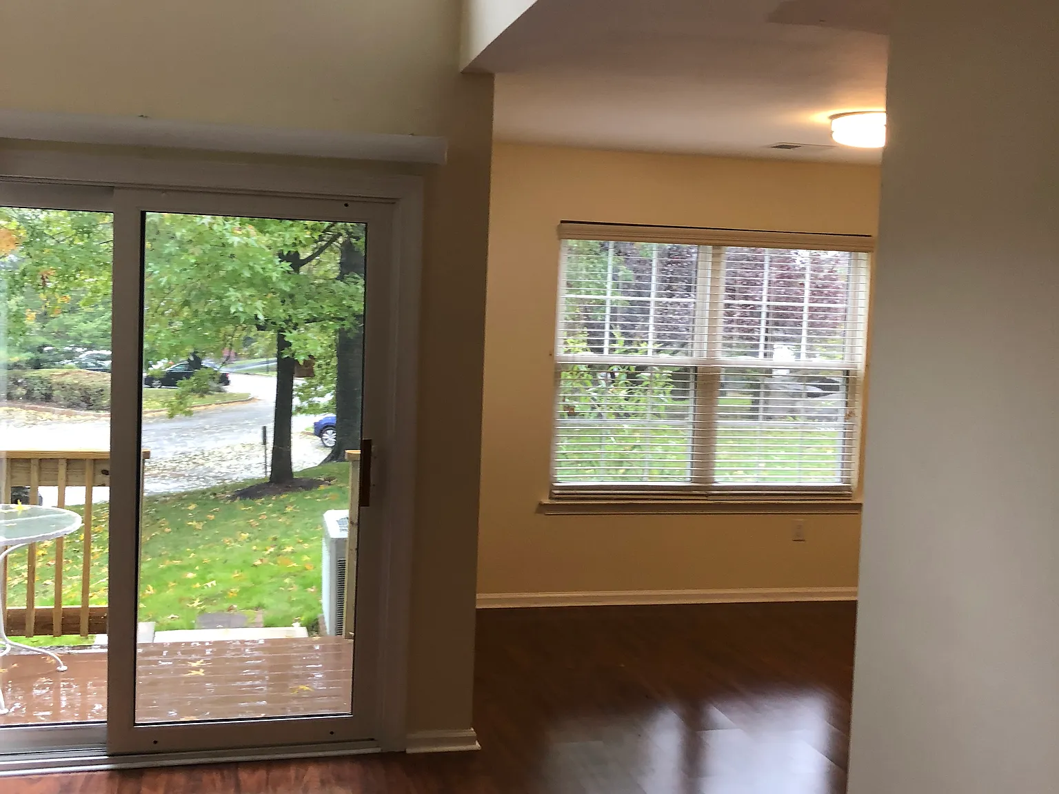 2 bed, 2.5 bath, 1460 sqft, $3,300 — Photo 3