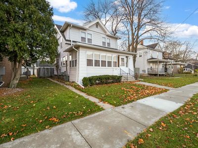 123 Washington Ave, Neenah, WI, 54956
