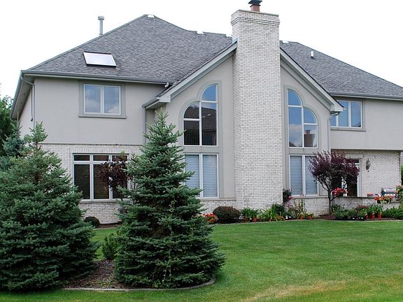 3rd image of 8102 Pickens Dr