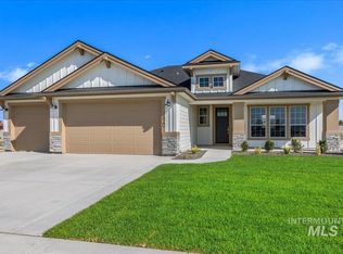 1420 Stirling Mdws, Saint Middleton, ID 83644