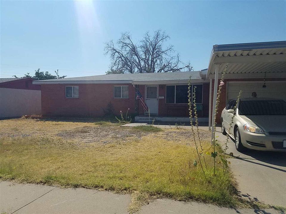 2nd image of 2609 Pontiac Dr