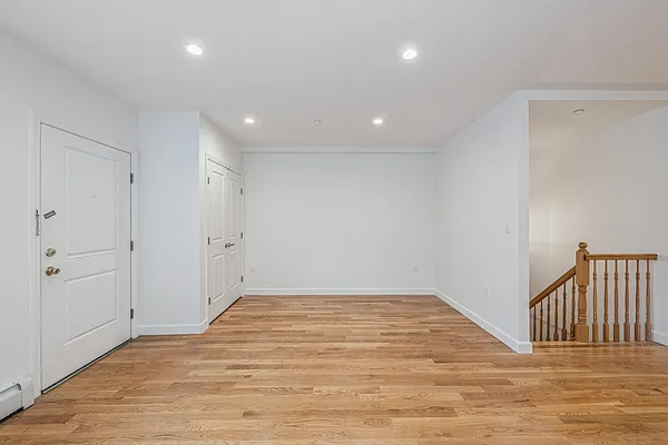 Sold by Ben Bay Realty Co. of Bay Ridge | media 6