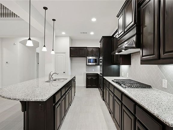 3rd image of 9201 Kaitlyn Ct