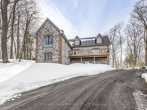 2nd image of 38 Big Tree Cir