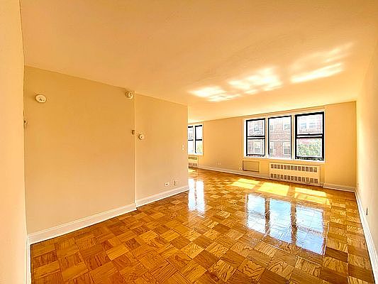 2nd image of 8635 21st Ave #E2