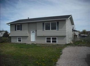 600 Bluebird Dr, Box Elder, SD 57719