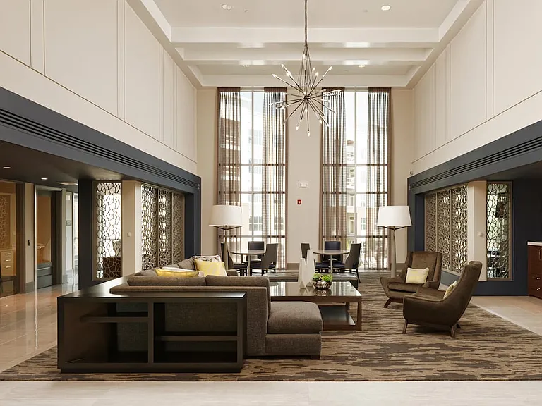 Hunt Valley - Lobby with common area seating