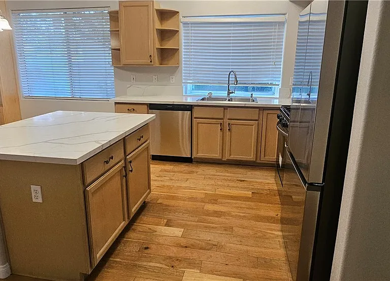 3433 Round Valley Way — Photo 5