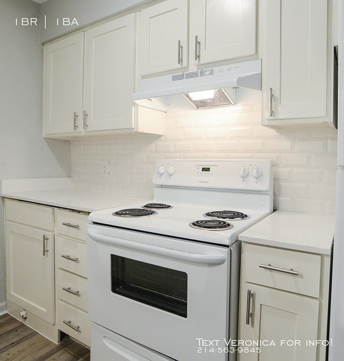 1st image of 1661 Royal Crest Dr #75023-670