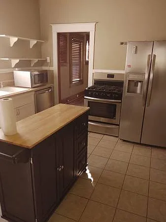 3 bed, 1560 sqft, $1,450 — Photo 2