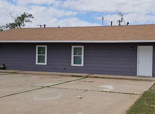 911 E 37th St, Lubbock, TX 79404